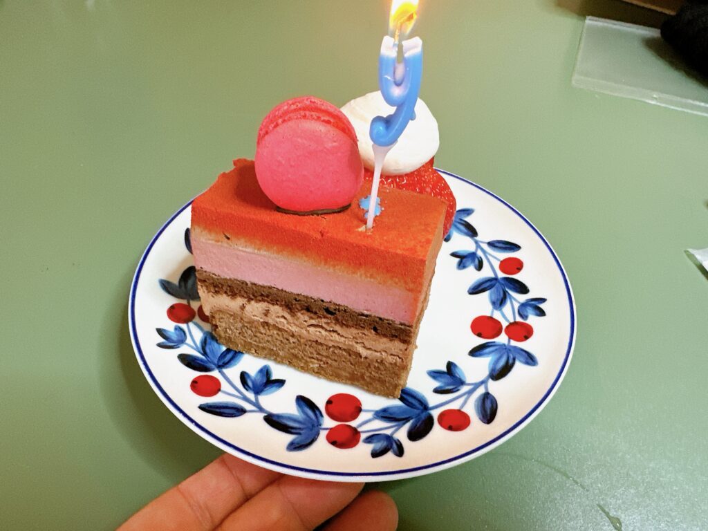 誕生日ケーキ